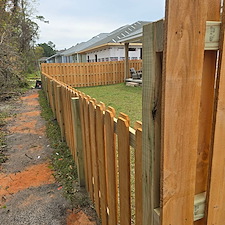 6-foot-shadow-box-Alta-Premium-wood-fencing-installation-in-Myrtle-Grove-FL 1