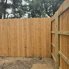 8-Foot-Alta-Premium-Wood-Fence-Installation-in-Pensacola-Florida 3