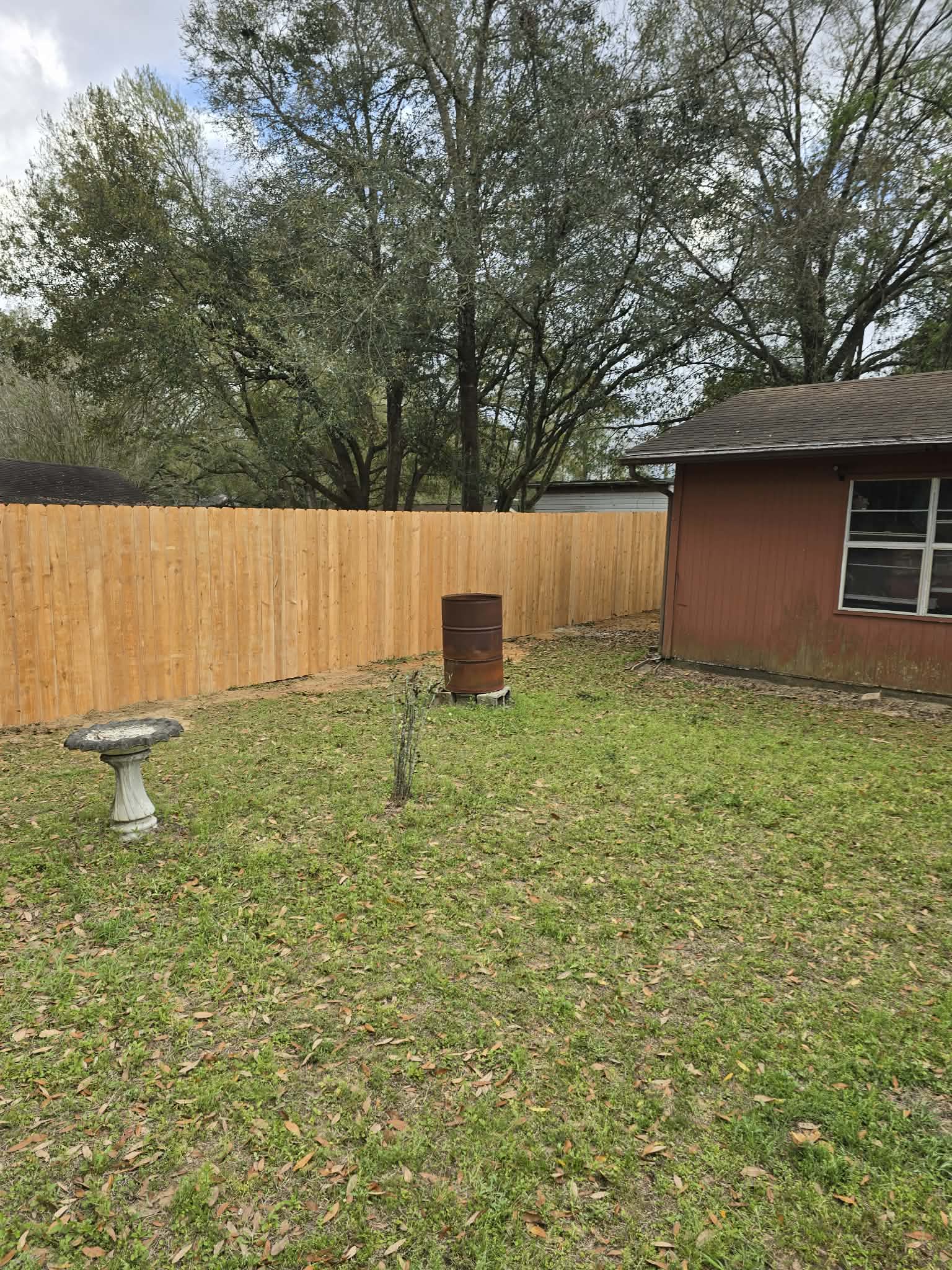 Alta Premium 6’ Wood Fence Installation in Ensley / Northwest Pensacola, FL